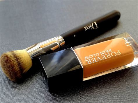 dior backstage full coverage liquid foundation brush 12|Dior powder foundation brush.